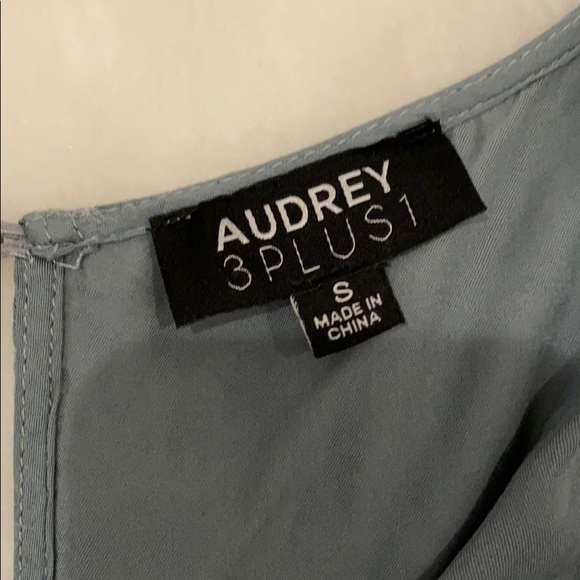 Silk sage green romper (S) - Picture 3 of 3